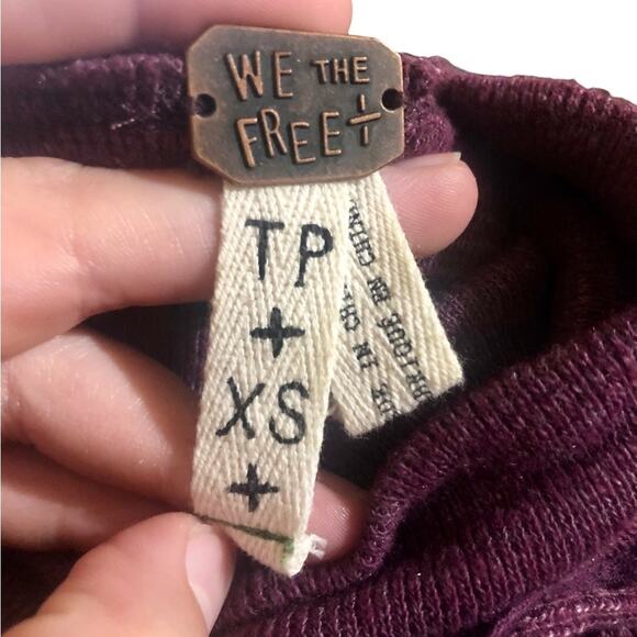 Free People Tara Split Back Turtleneck Thermal Sweater Size XS - Picture 5 of 11